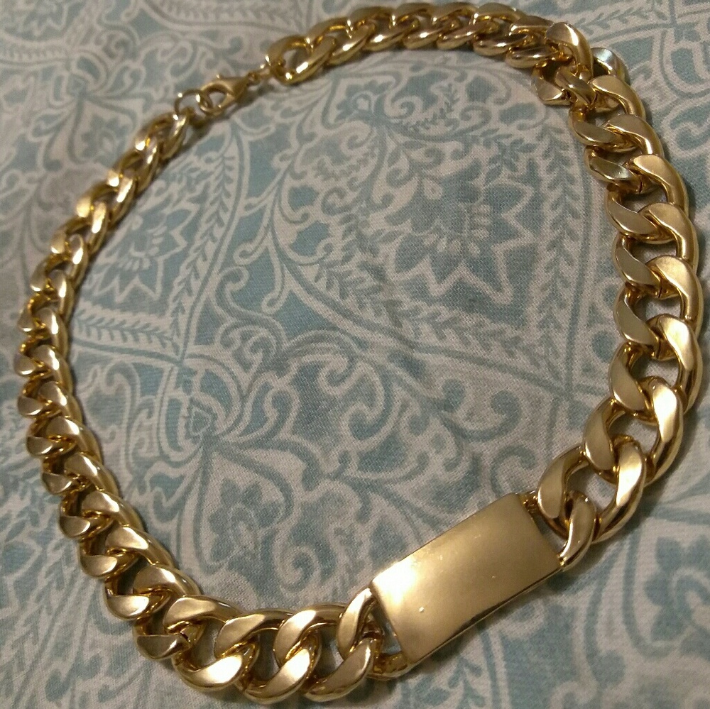 Gold Tone Link Choker